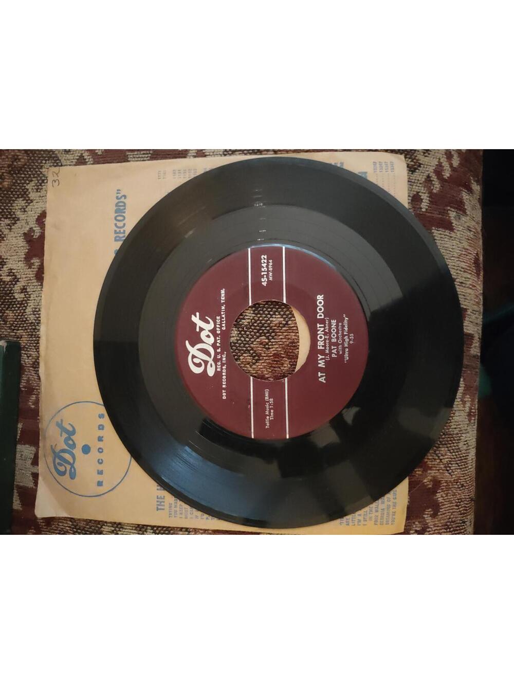 Pat Boone - At my front door - 45 Vinyl 1955 M dot sleeve
